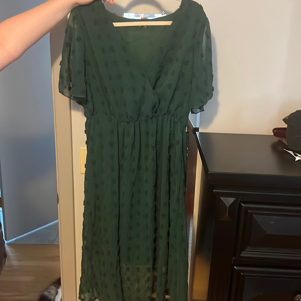 Green MIDI Dress SHEIN Curve